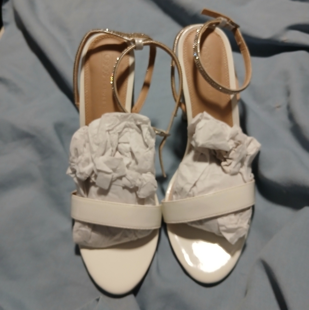 Asos brand NWT  ladies dress heels with silver embellishments.  Size 9